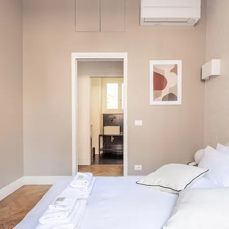 Iflat Monti Life With Elegance, Comfort And Beauty * ローマ