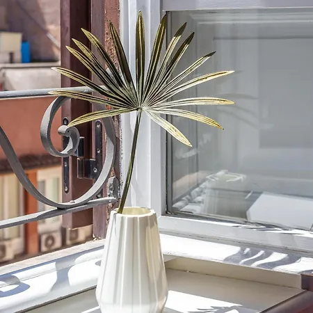 Iflat Monti Life With Elegance, Comfort And Beauty Apartment *