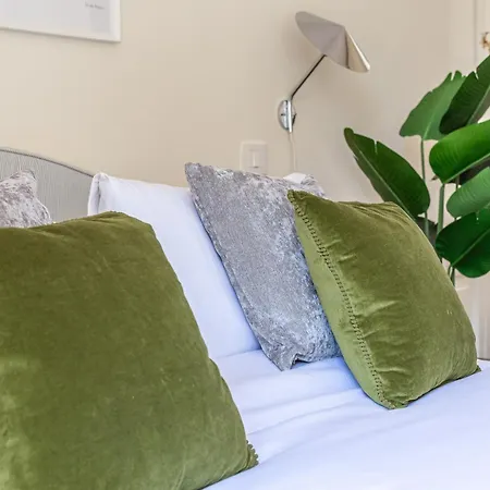 Apartment Iflat Monti Life With Elegance, Comfort And Beauty *