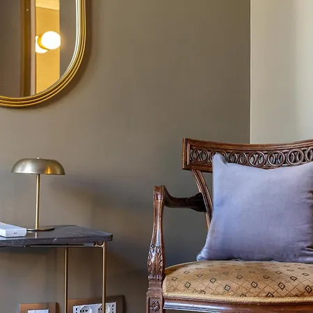 Iflat Monti Life With Elegance, Comfort And Beauty Apartment