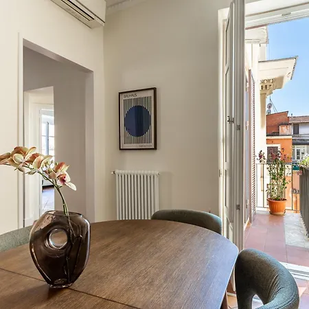 Apartment Iflat Monti Life With Elegance, Comfort And Beauty *